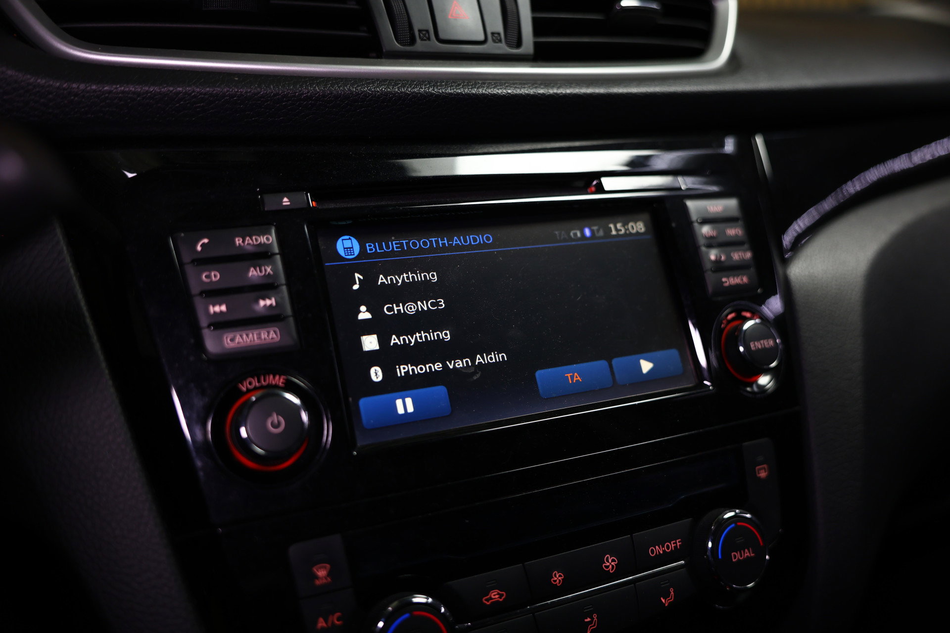 Nissan 1.2 Connect Edition AUTOM NAVI CRUISE CLIMA CAMERA PDC STOELVW '15 - foto 16
