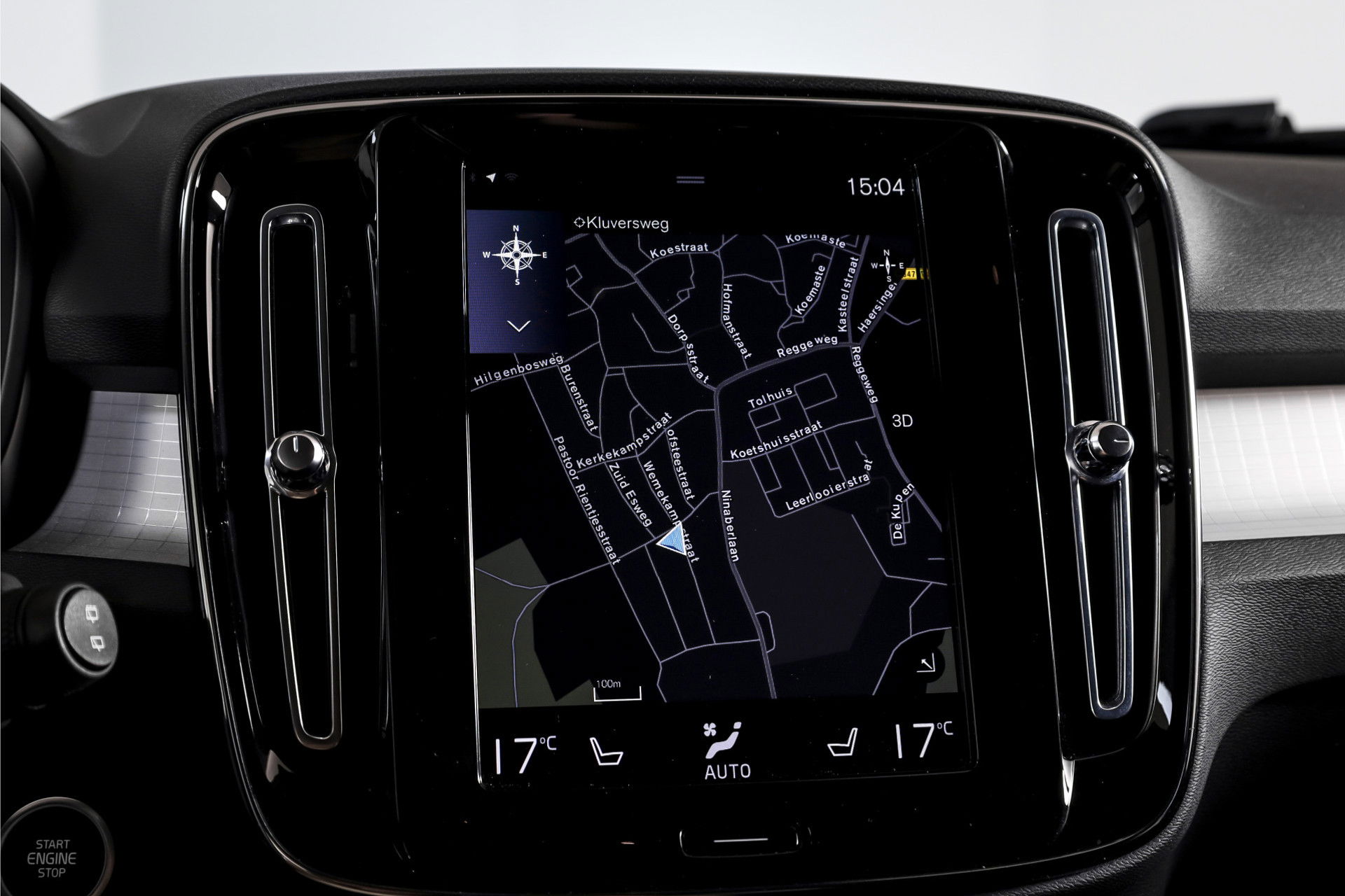 Volvo - XC40