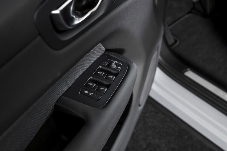 Volvo - XC60
