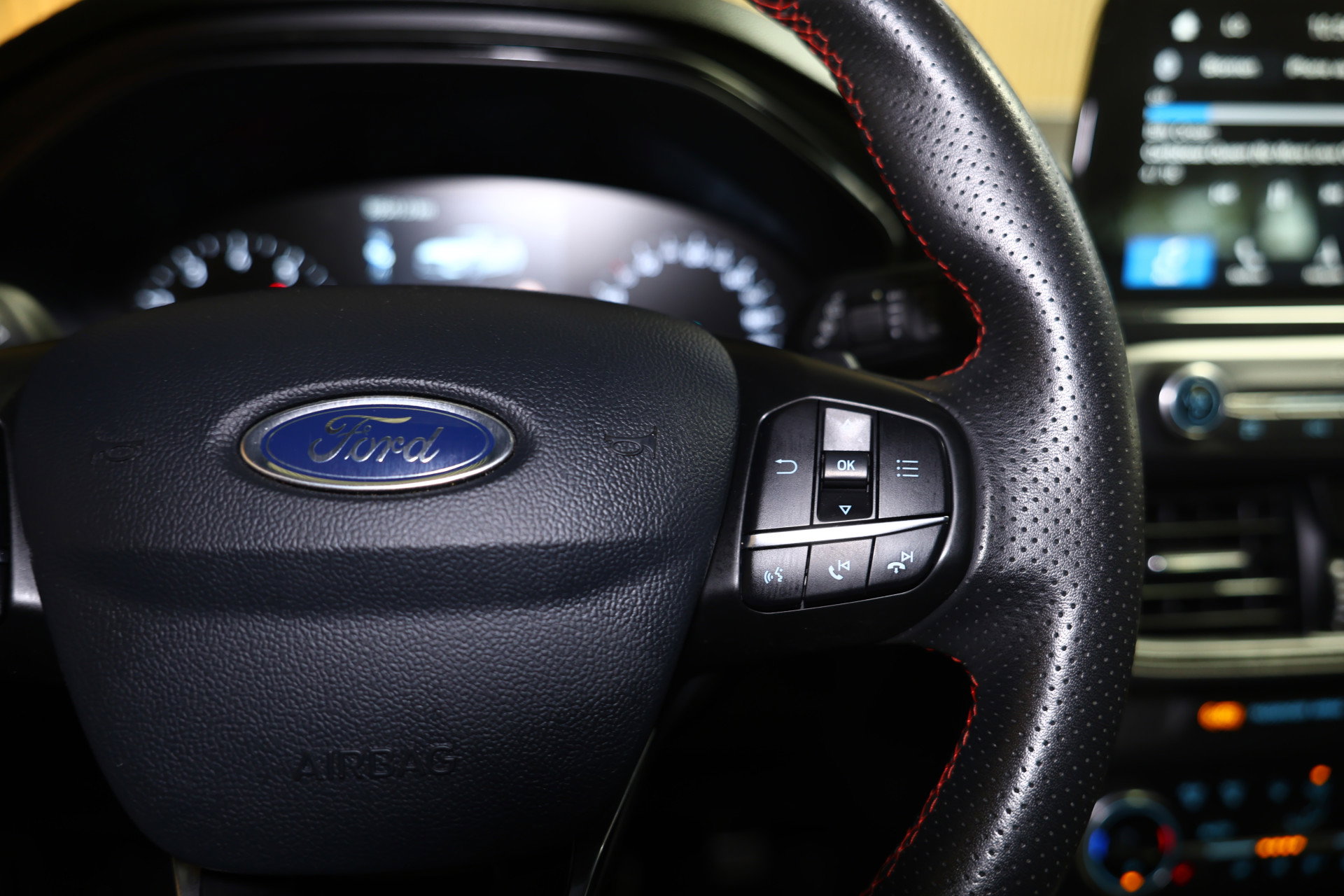 Ford Wagon 1.0 EcoBoost ST line AUTOM NAVI B&O ACC CAMERA PDC LED STOELVW '17 - foto 17