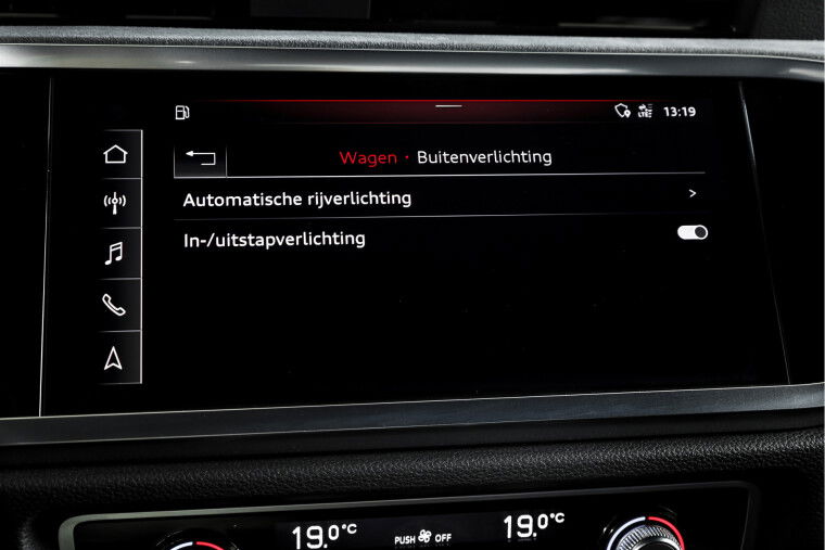 Audi - Q3
