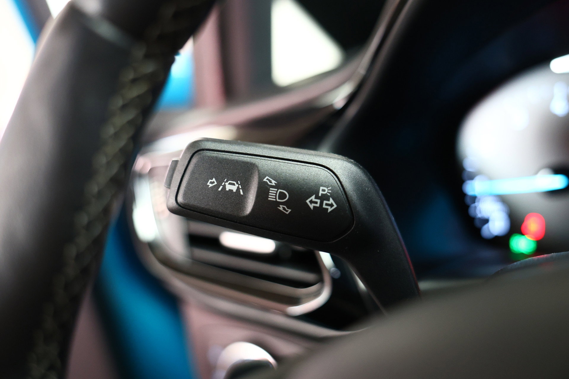 Ford 1.0 EcoBoost Titanium NAVI Automaat Camera PDC 4 x OP VOORRAAD Ass. - foto 10