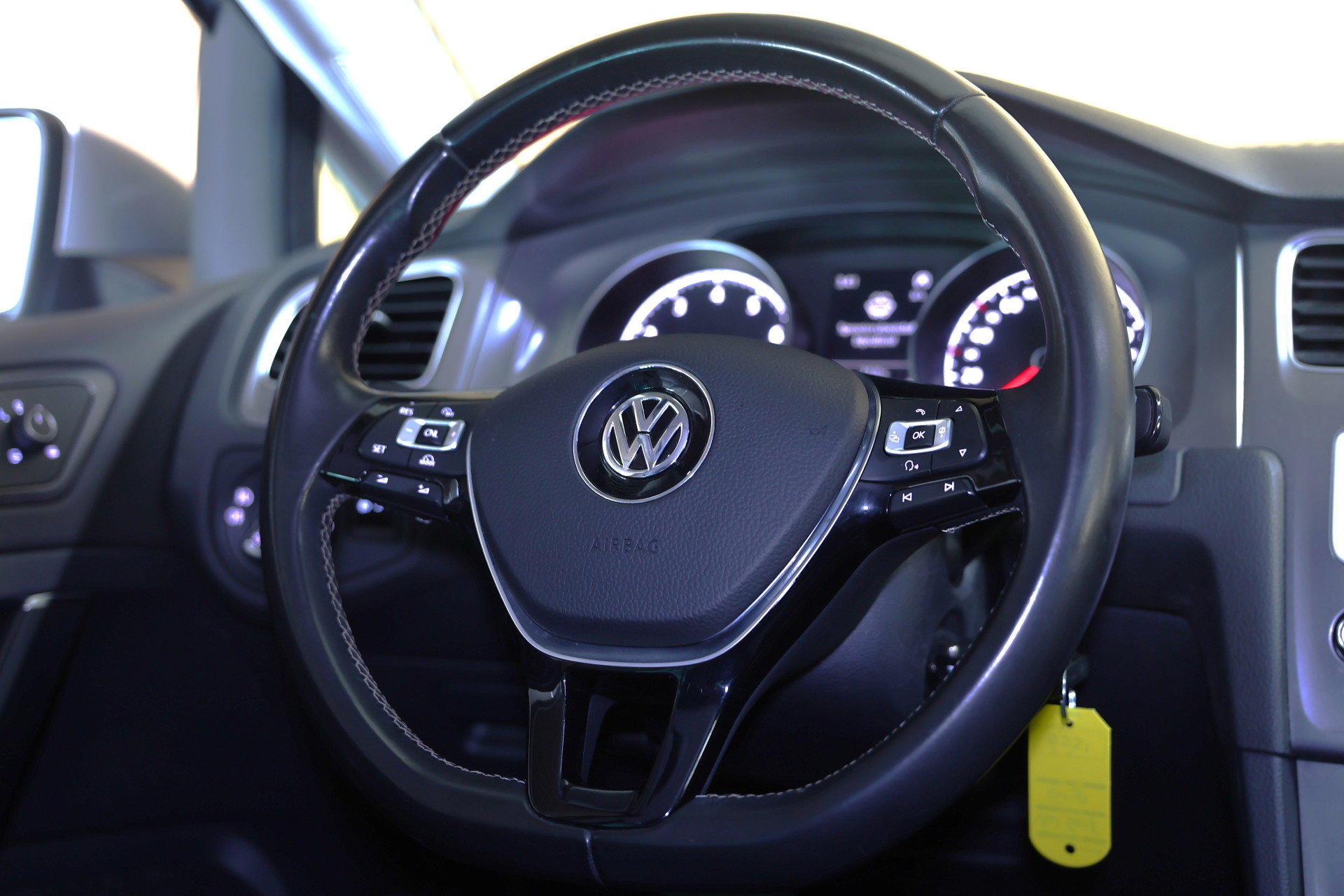 Volkswagen 1.4 TSI Highline LOUNGE AUTOMAAT ECC CRUISE PDC STOELVERWARMING '14 - foto 16