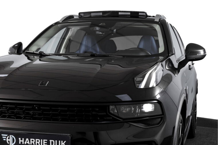 Lynk & Co - 01
