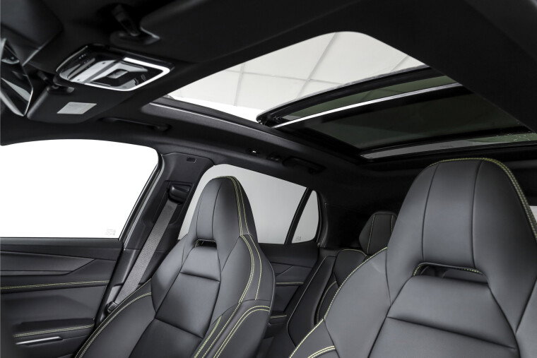Lynk & Co - 01