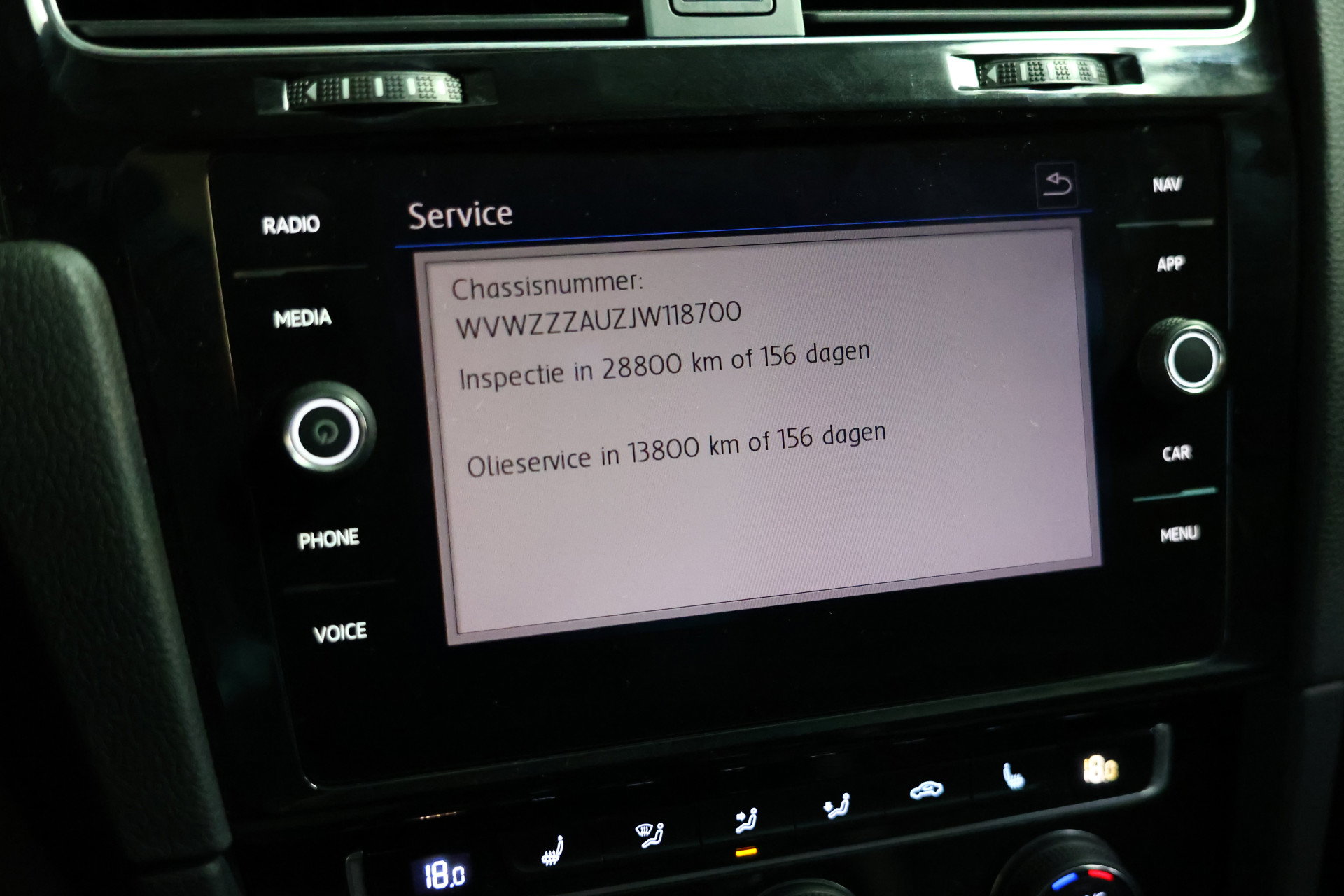 Volkswagen 1.5 TSI Highline Business R DSG NAVI DYNAUDIO ACC CLIMA STOELVW LED '17 - foto 19