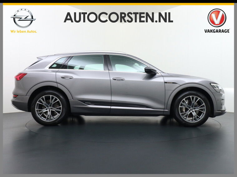 Foto van Audi e-tron Luchtvering Elektr.Leer+Memory+Verwarmd Pano-Dak Adap.Cruise Carplay LED Park-Assist PDC-a+V E-tron 20" Elektr.Achterklep 50 Qua