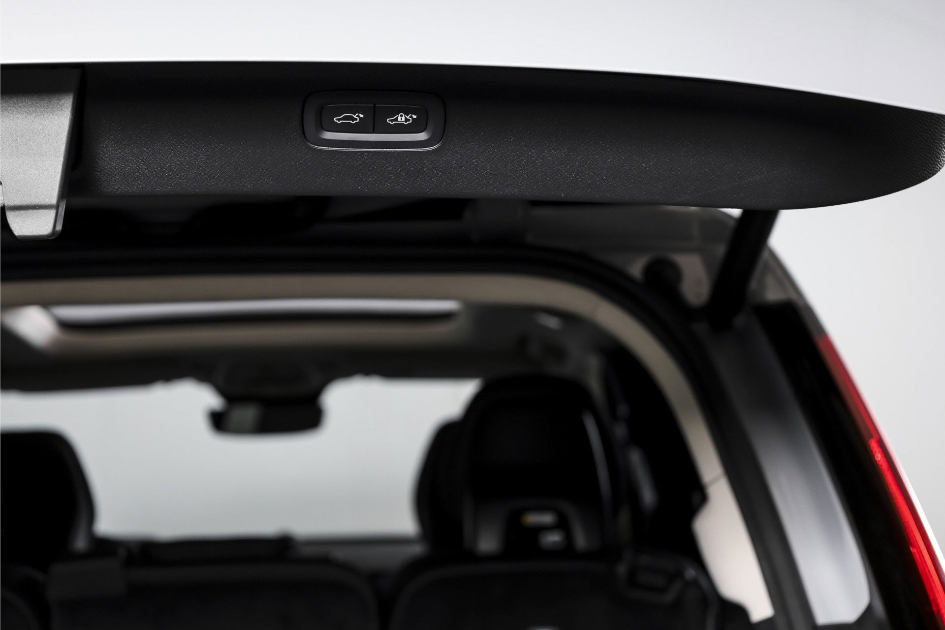 Volvo - XC90