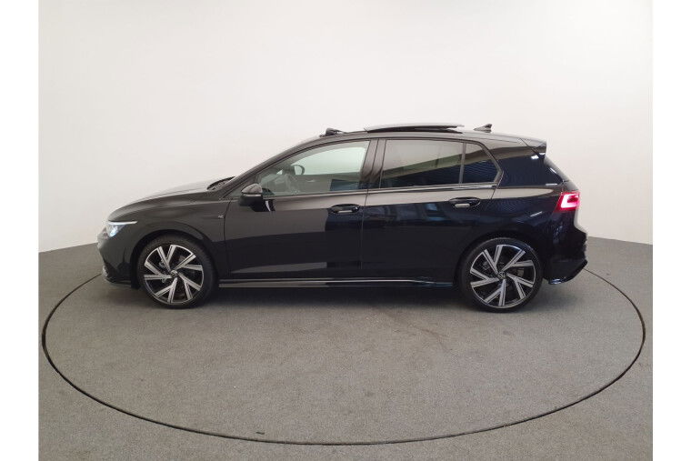 Volkswagen Golf 1.5 eTSI 130pk DSG/AUT R-Line Panoramadak, Camera, ACC