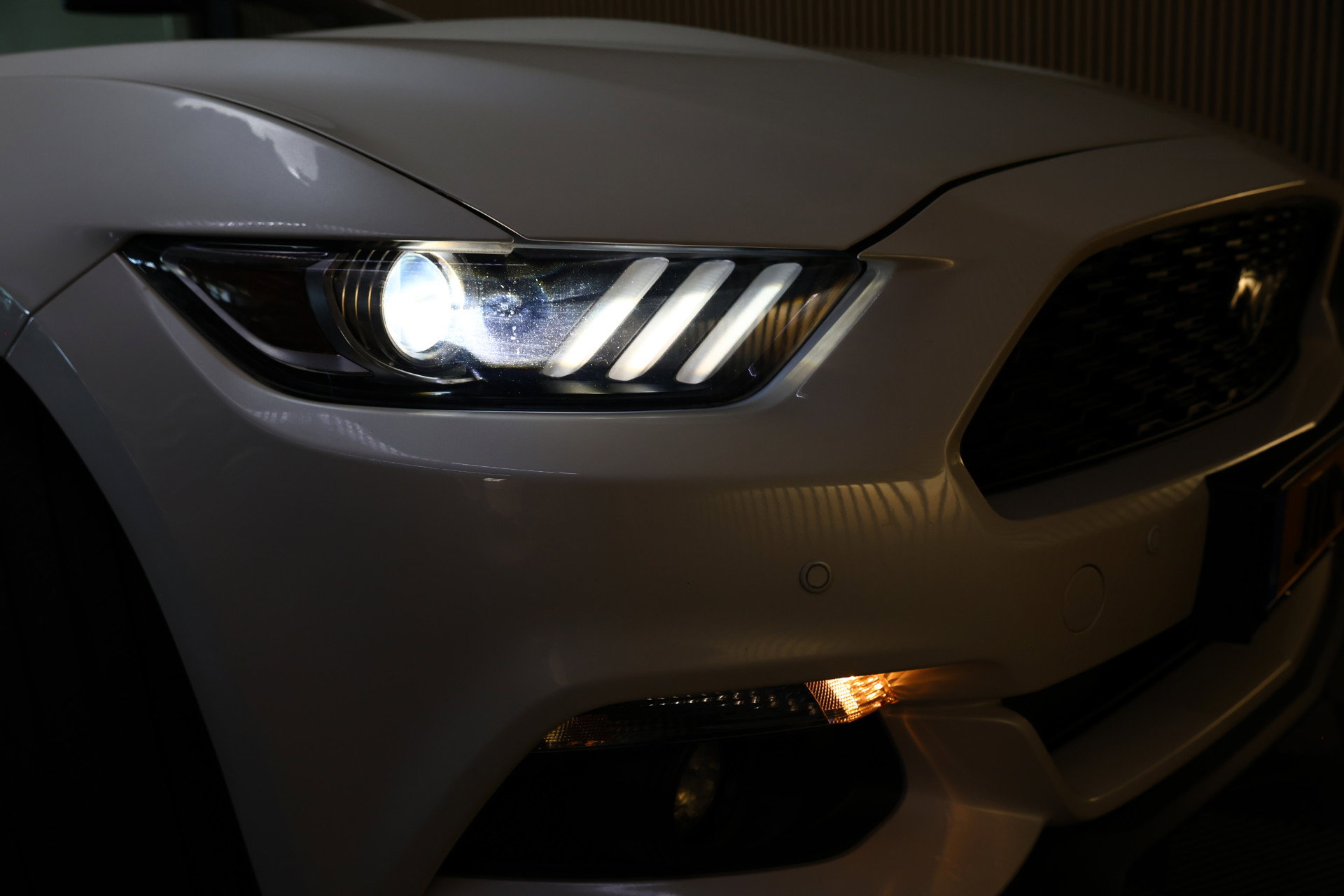 Ford Convertible 2.3 EcoBoost AVM NAVI CLIMA CAMERA KEYLSS PDC CRUISE LEDER SUBWH "19 - foto 37