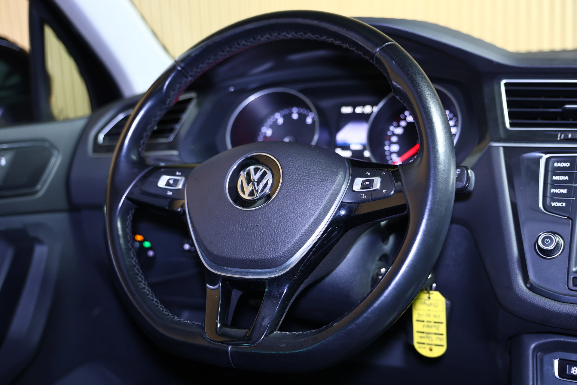 Volkswagen 1.4 TSI ACT Highline SPORTLEDER CARPLAY NAVI CLIMA PDC LANE EL.STOEL+VW MEMORY '16 - foto 29