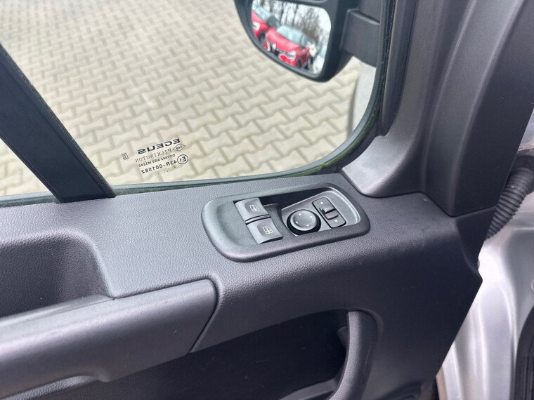 Renault - Master