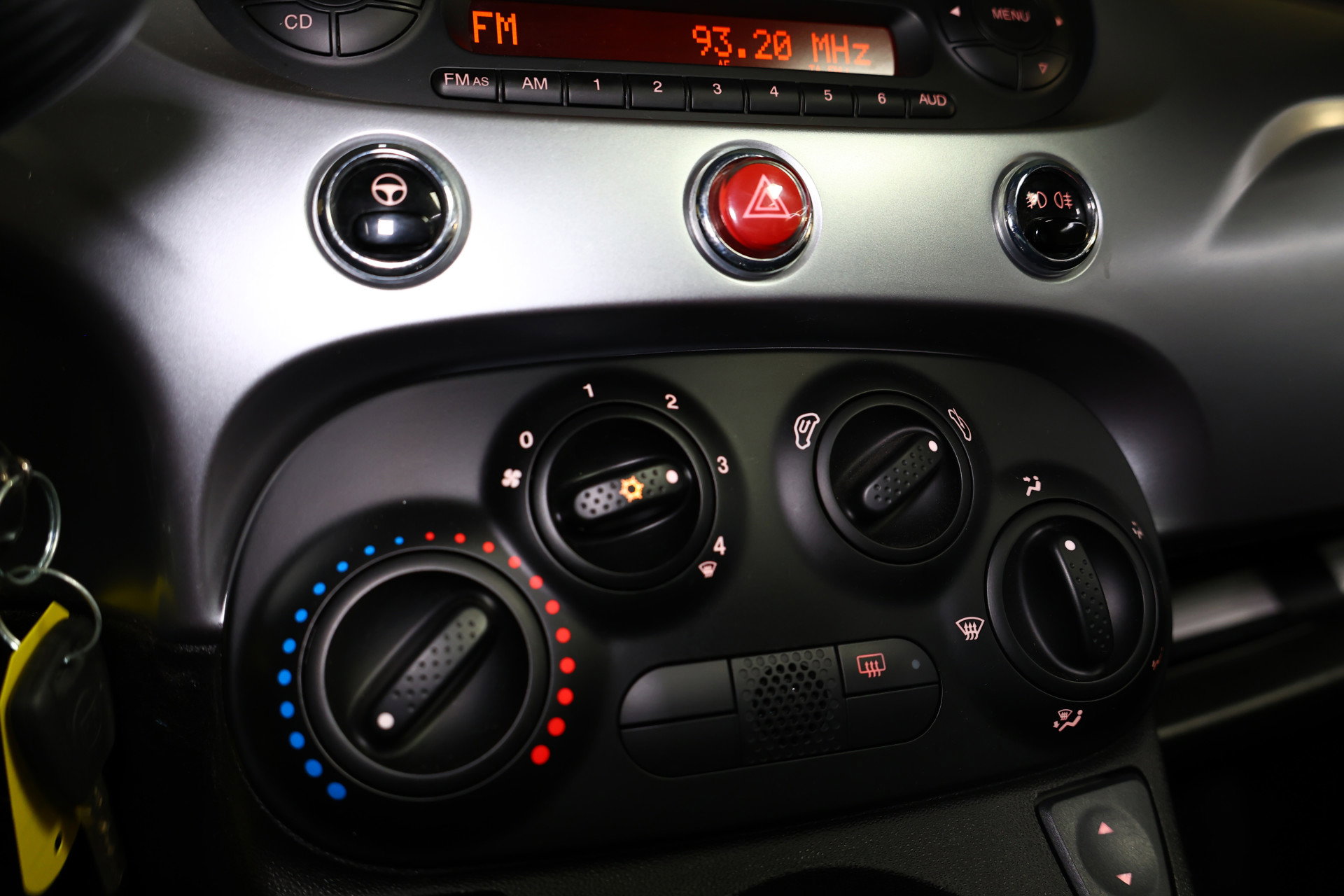 Fiat 1.2 LOUNGE CABRIO SPORT LEDER AVM AIRCO OPEN DAK CITY "13 - foto 15