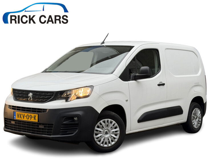 Foto van Peugeot Partner 1.2 PureTech 111PK Benzine Premium