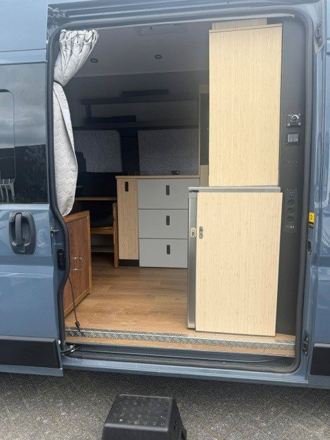 Fiat FIAT Ducato 2.3 140 pk AUTOMAAT CARPLAY Camper Prachtige Zelfbouw 2023 - foto 9