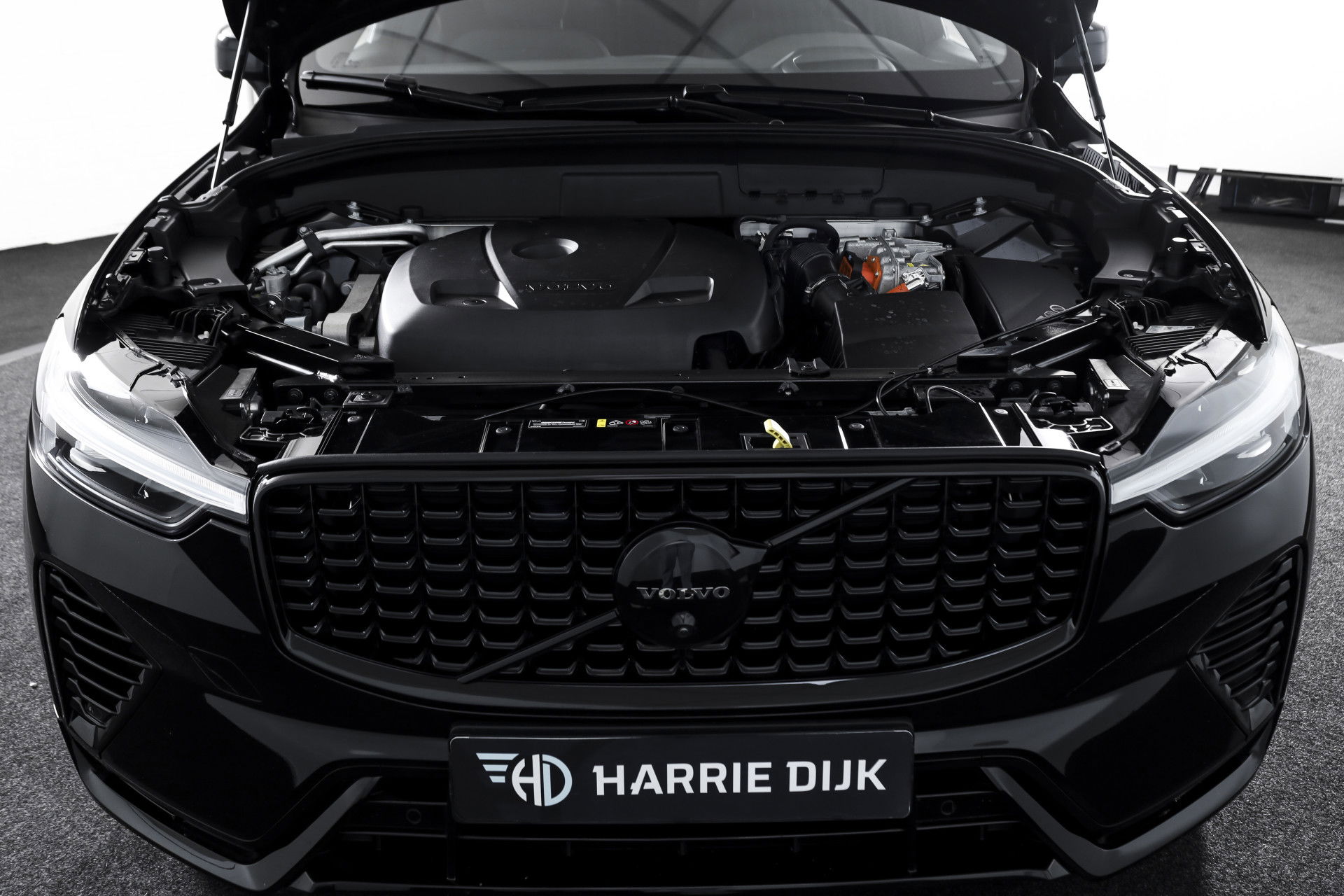 Volvo - XC60