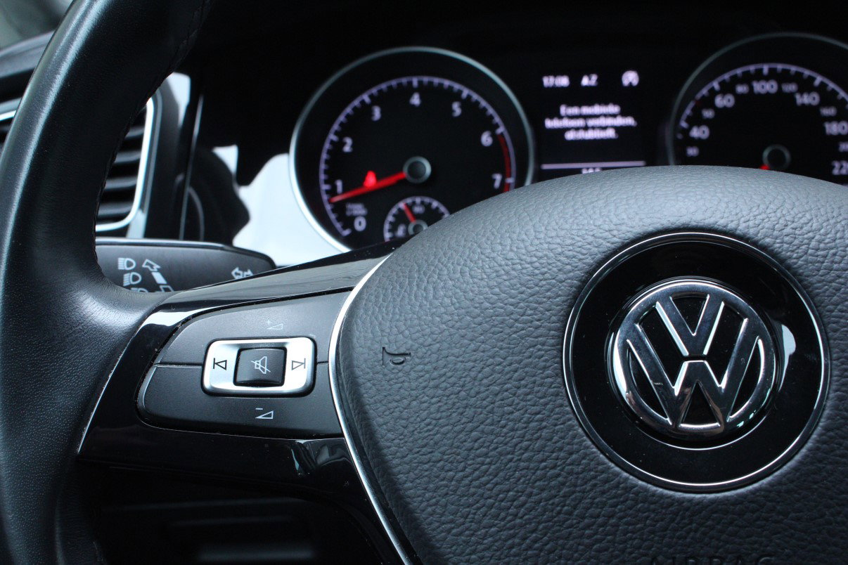 Volkswagen Variant 1.5 TSI R-Line 1eEIGNR! NAV BT STOELVW PDC '19 - foto 16