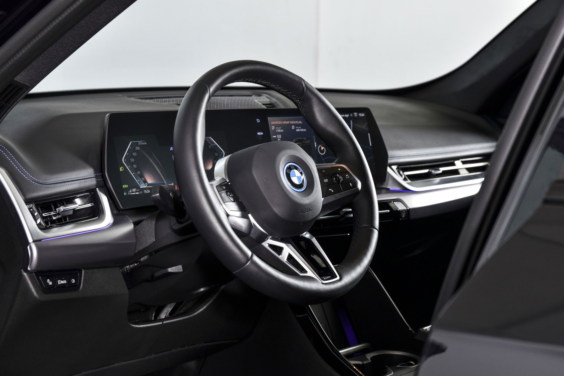 BMW - X1