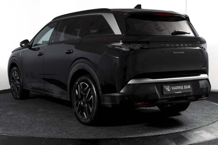 Peugeot - 5008