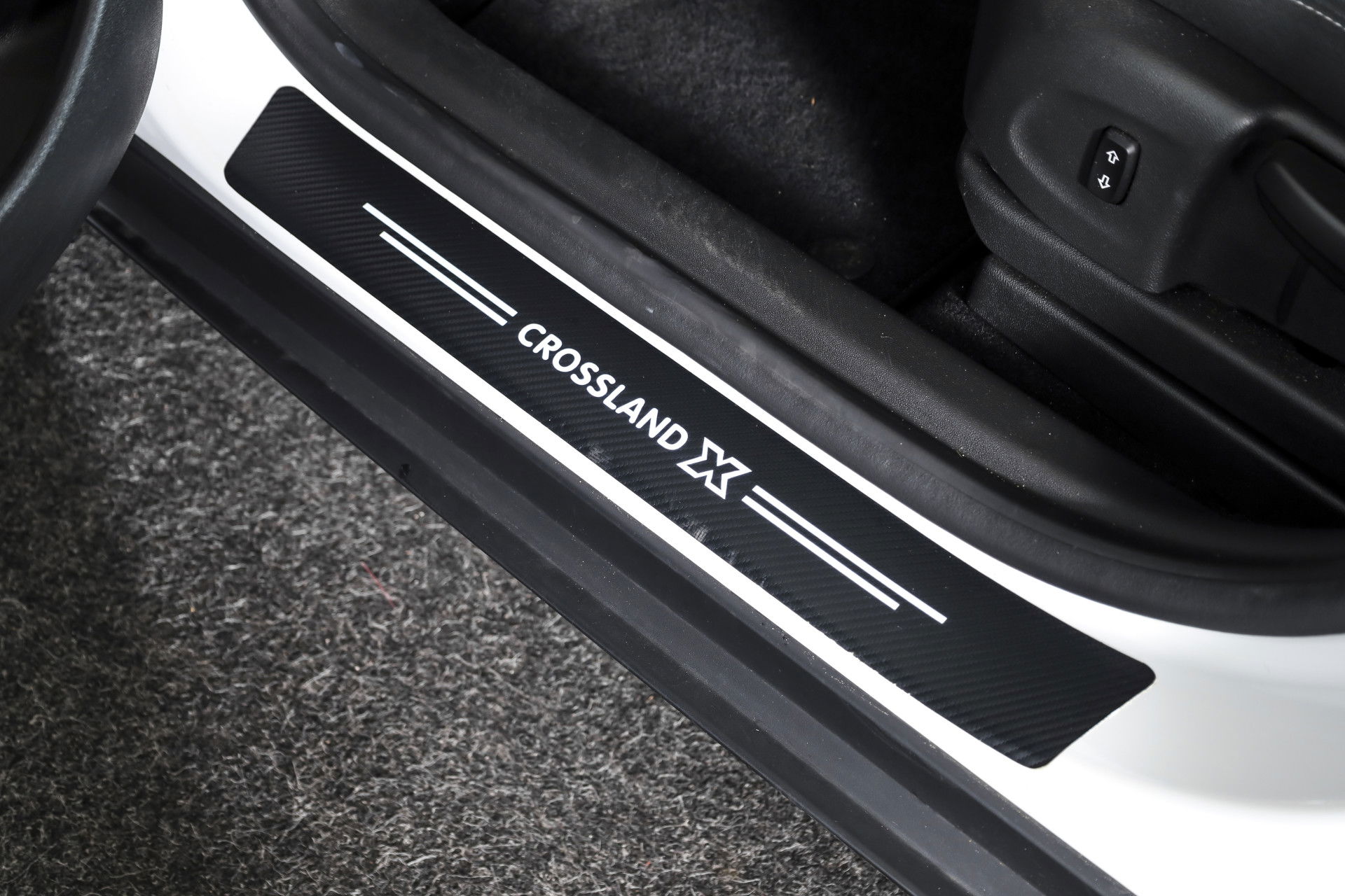 Opel - Crossland X
