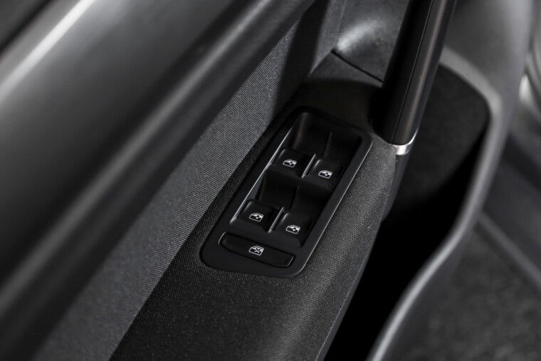 Volkswagen - Golf Sportsvan