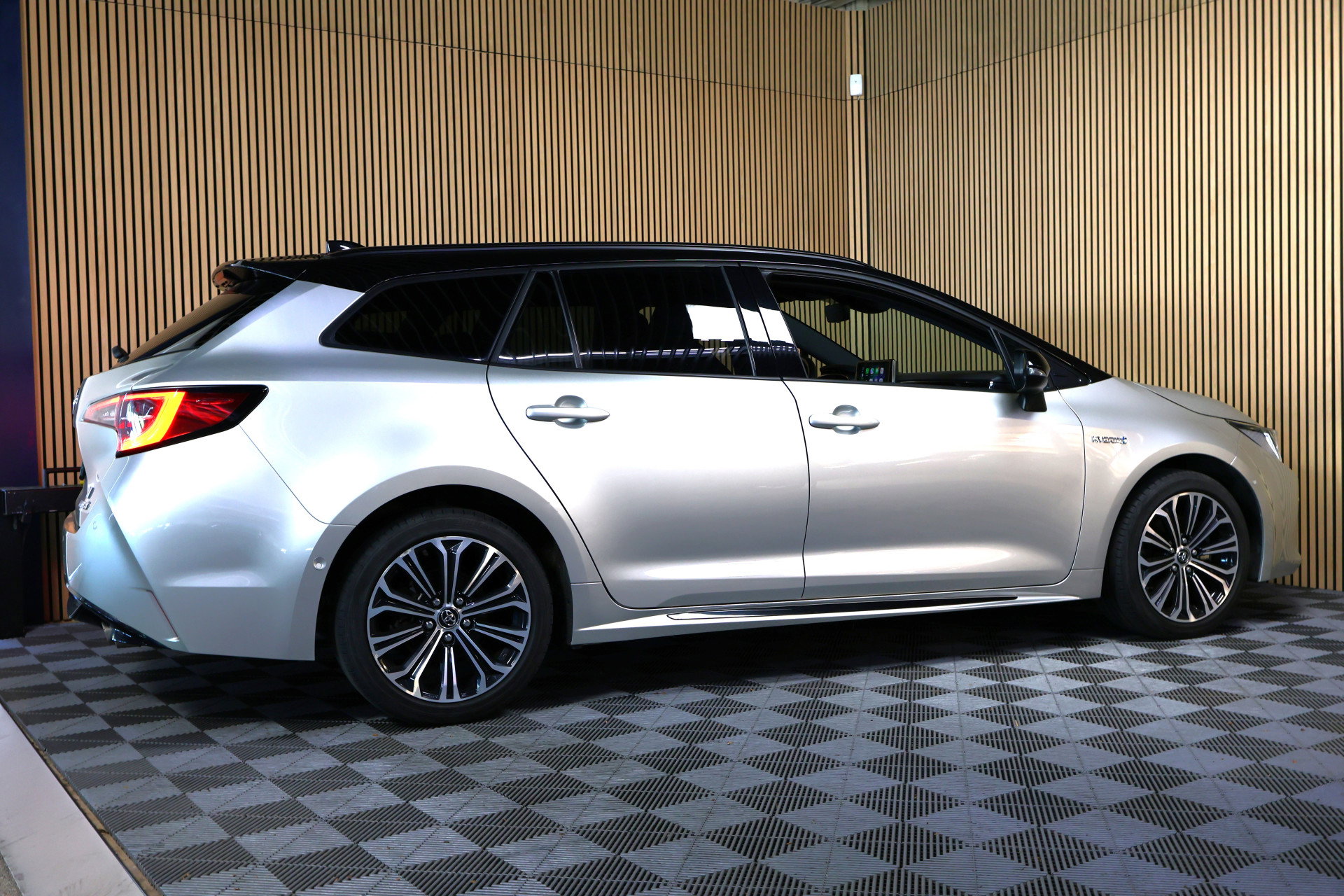 Toyota 2.0 Hybrid Business GR-Sport AVM NAVI CARPLAY CAMERA LANE '22 - foto 6