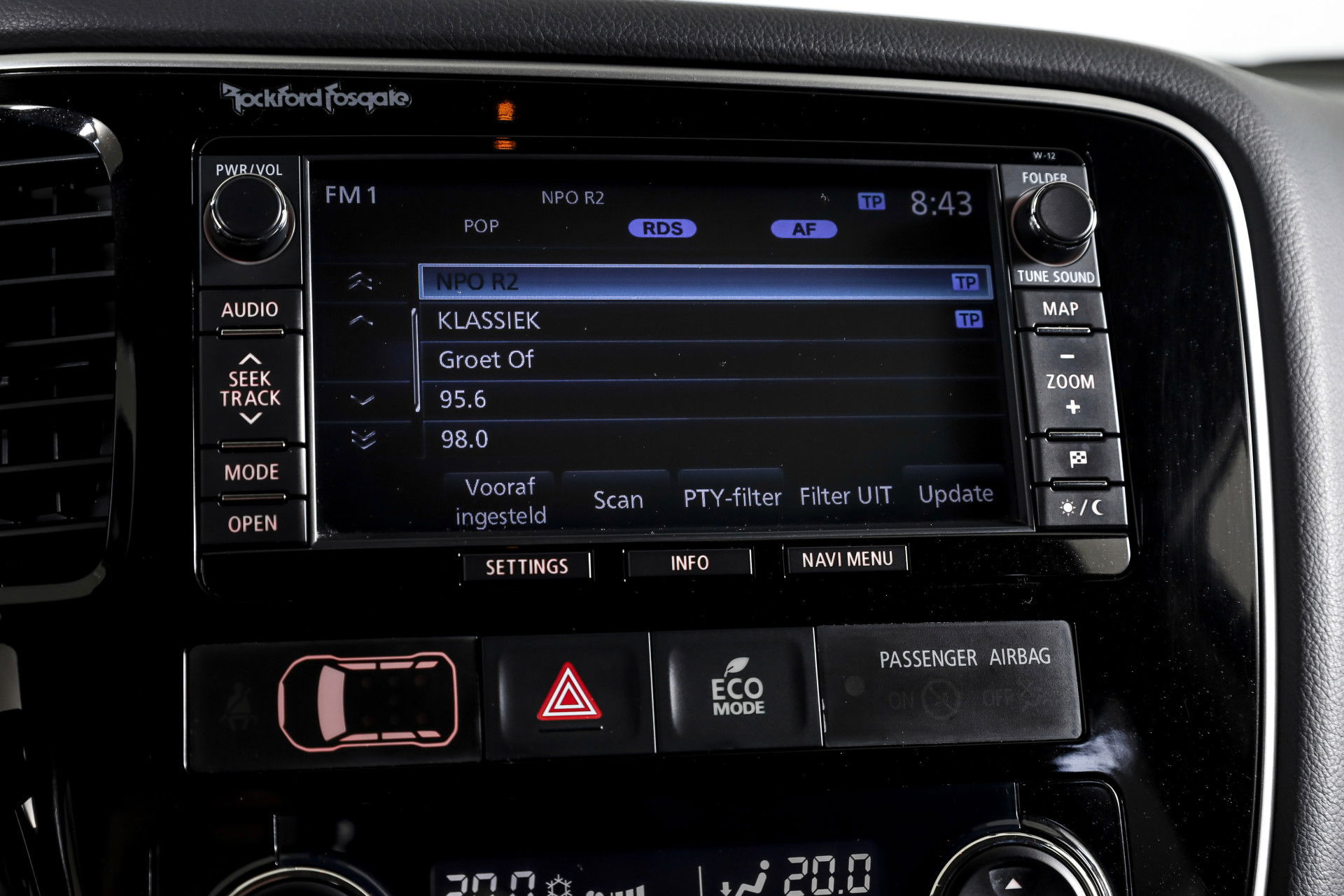 Mitsubishi - Outlander