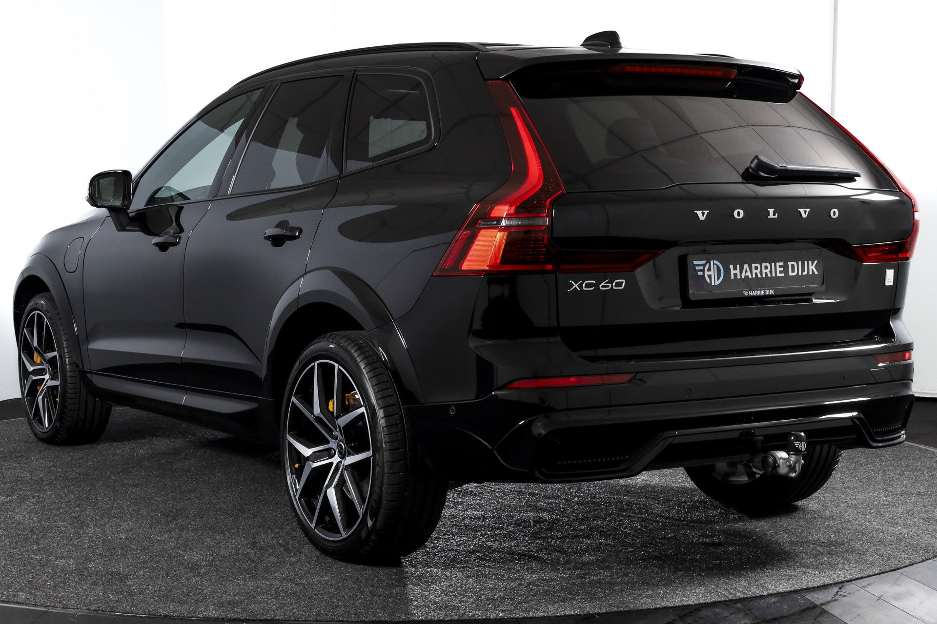 Volvo - XC60