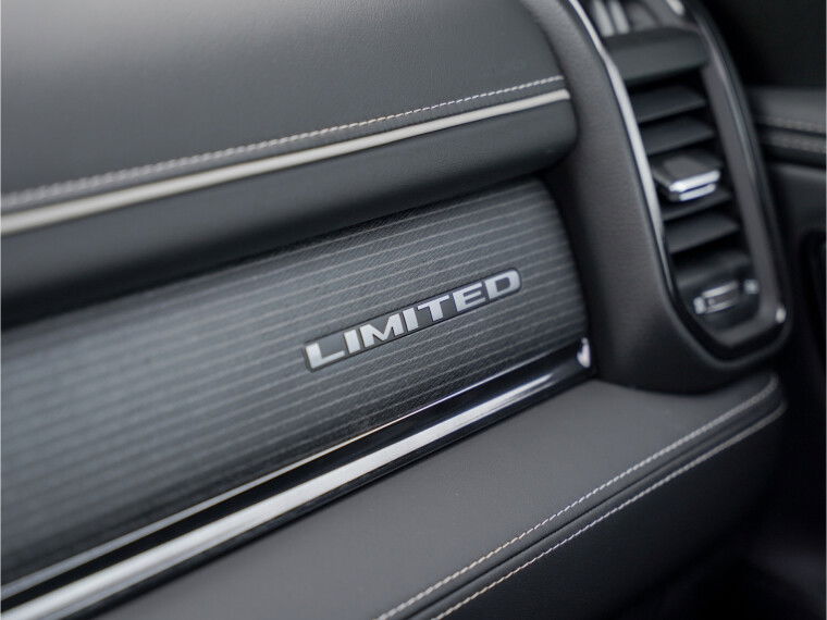 Houtafwerking interieur