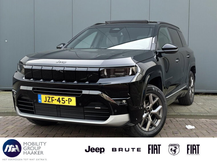 Foto van Jeep Compass 1.2 e-Hybrid First Edition