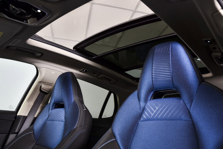 Lynk & Co - 01