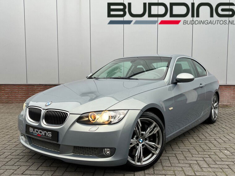 Foto van BMW 3 Serie Coupe 335i Executive