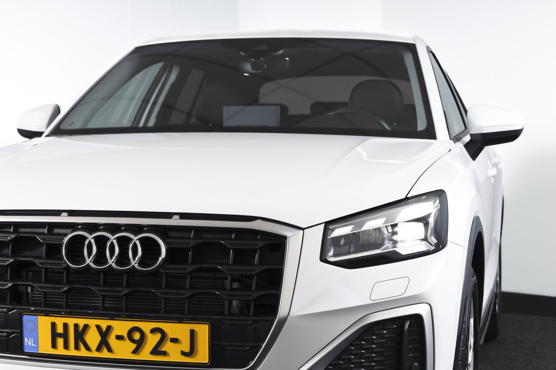 Audi - Q2