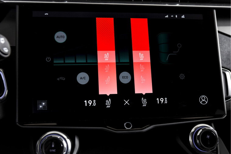 Lynk & Co - 01