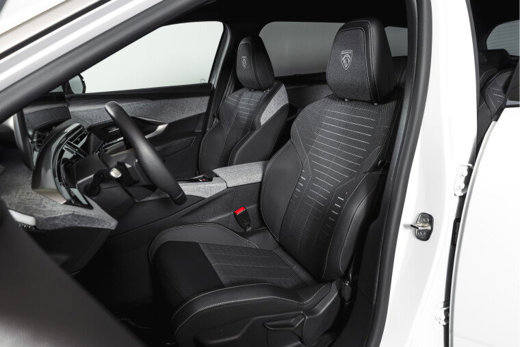 Peugeot - 5008