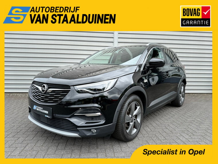 Foto van Opel Grandland X 1.2 Turbo 130pk Innovation