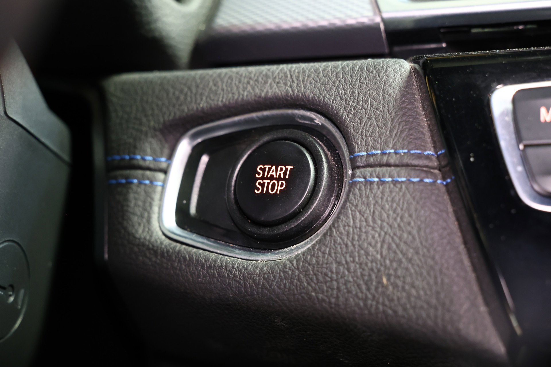 BMW Active Tourer 225xe PLUGIN HYBR M SPORT High Executive GROTE NAVI HEADUP PDC "18 - foto 14