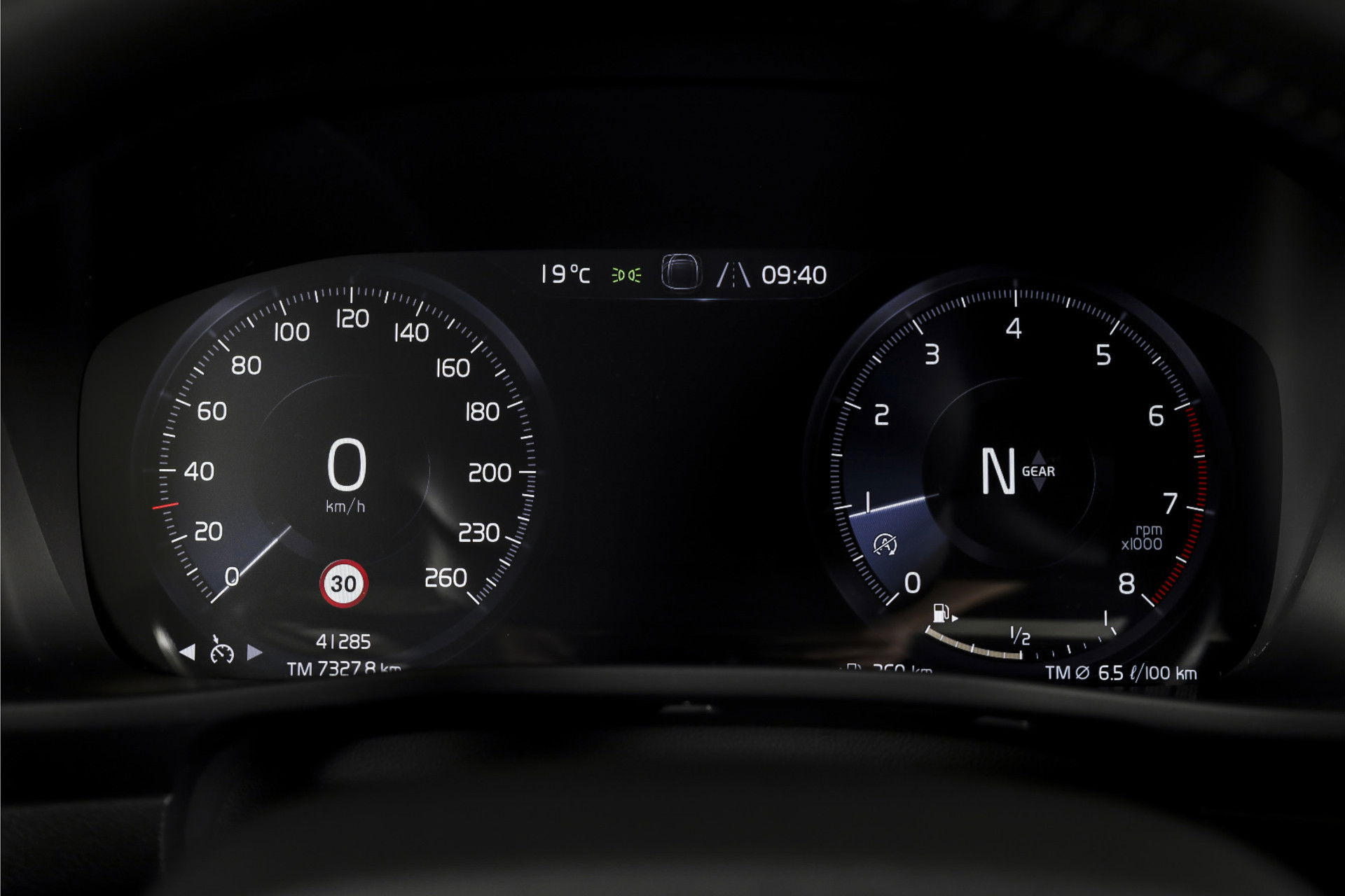 Volvo - XC40