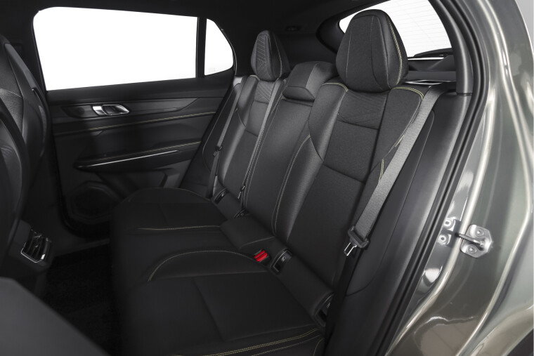Lynk & Co - 01