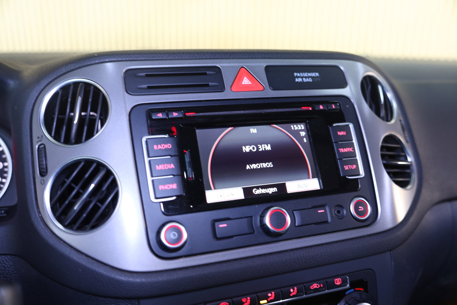 Volkswagen 1.4 TSI SPORT STYLE LEDER PANORAMADAK NAVI CRUISE PARK ASSIST'10 - foto 22