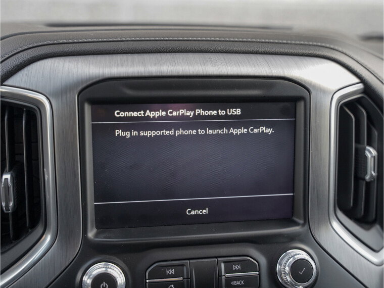 Apple carplay