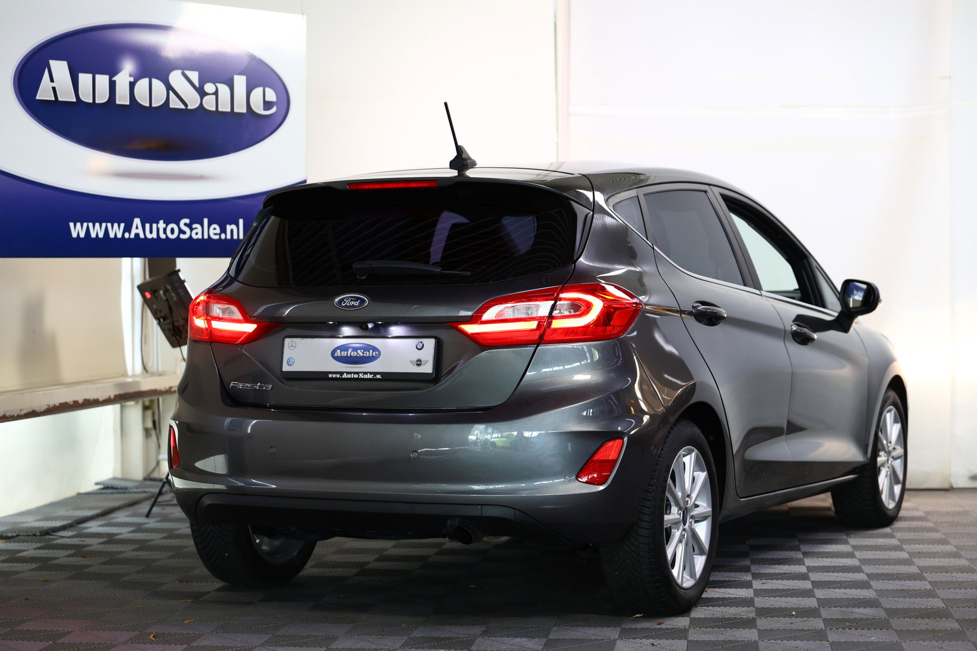 Ford 1.0 EcoBoost Titanium B&O NAVI CLIMA CARPLAY PDC StoelVW PDC PARKass. '18 - foto 3