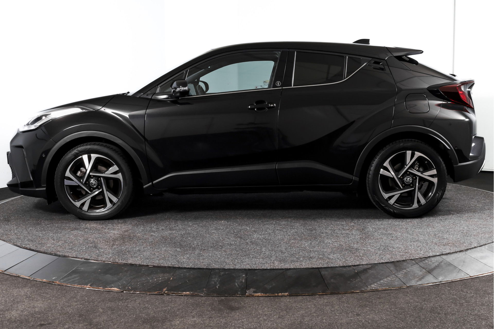 Toyota - C-HR
