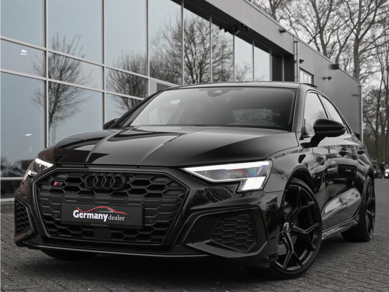 Audi S3 Limousine 2.0TFSI 310pk Quattro