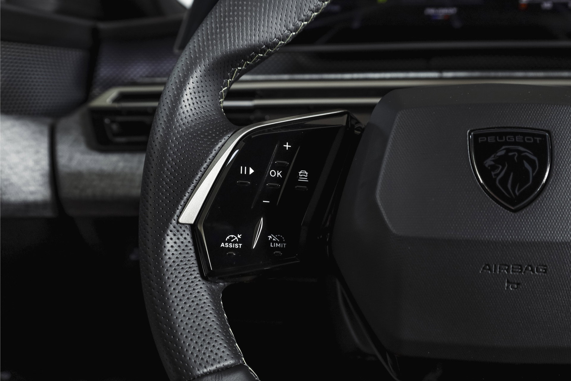 Peugeot - 5008
