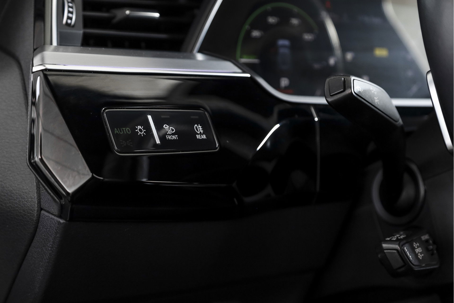 Audi - e-tron