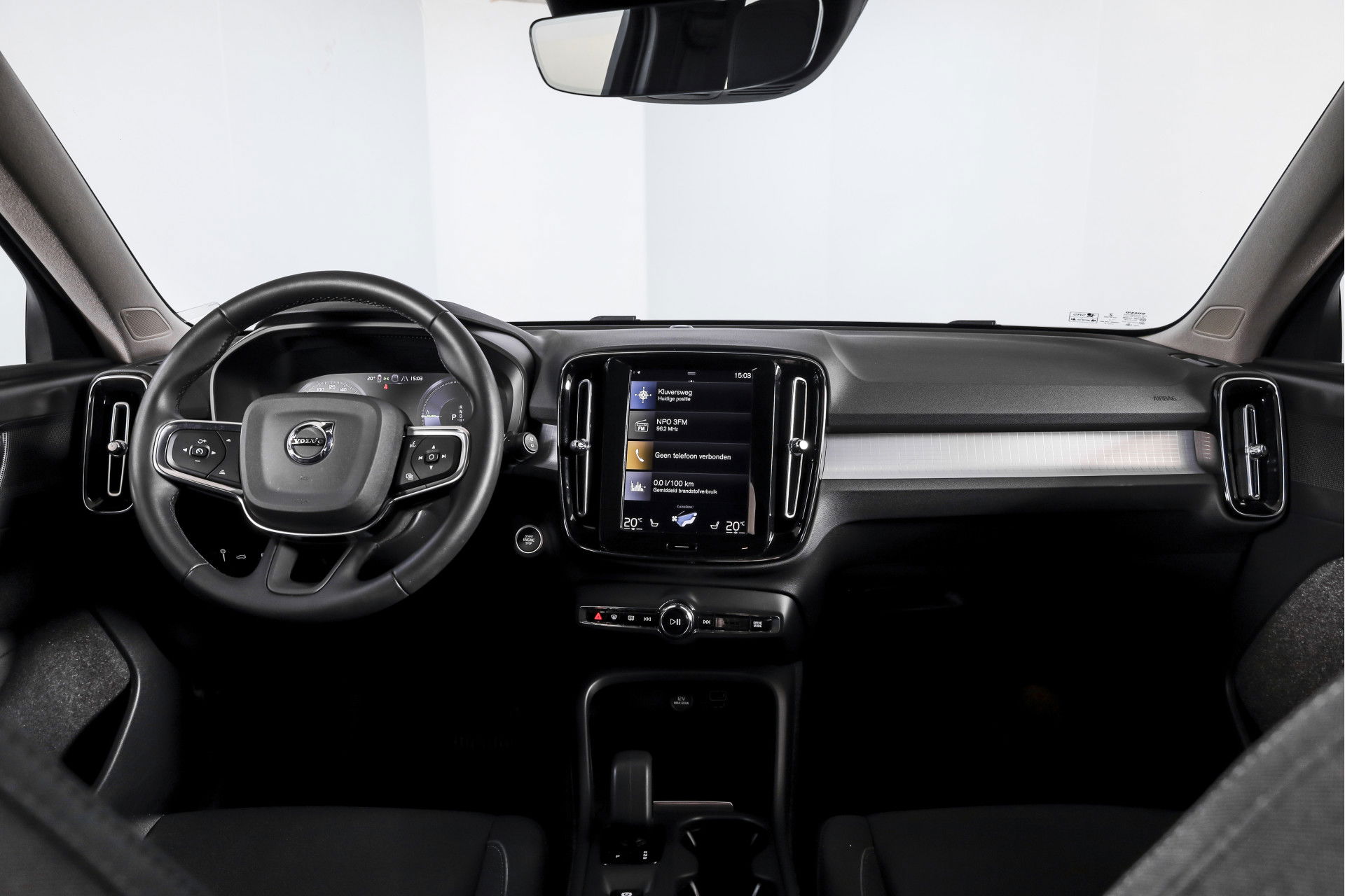 Volvo - XC40