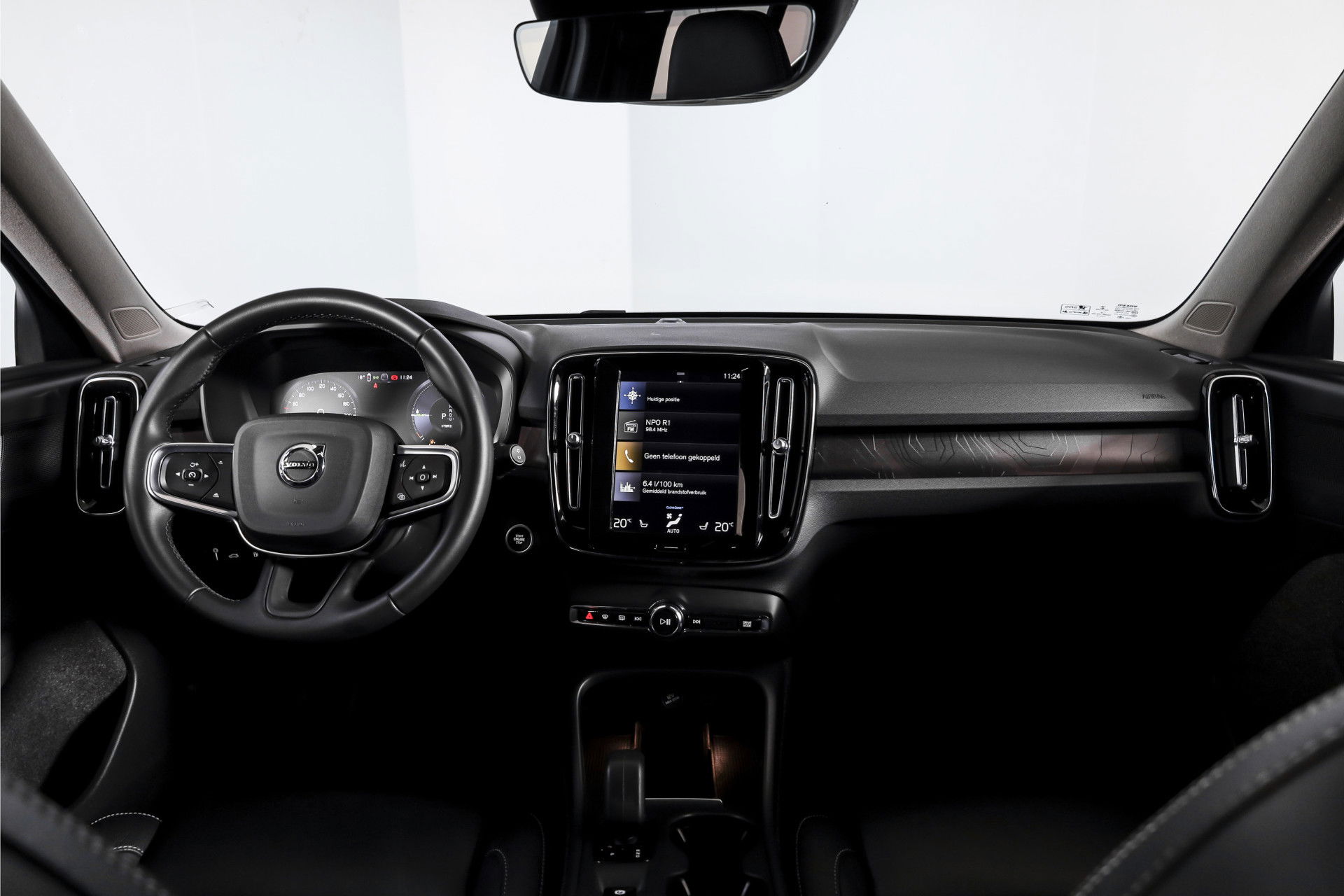Volvo - XC40