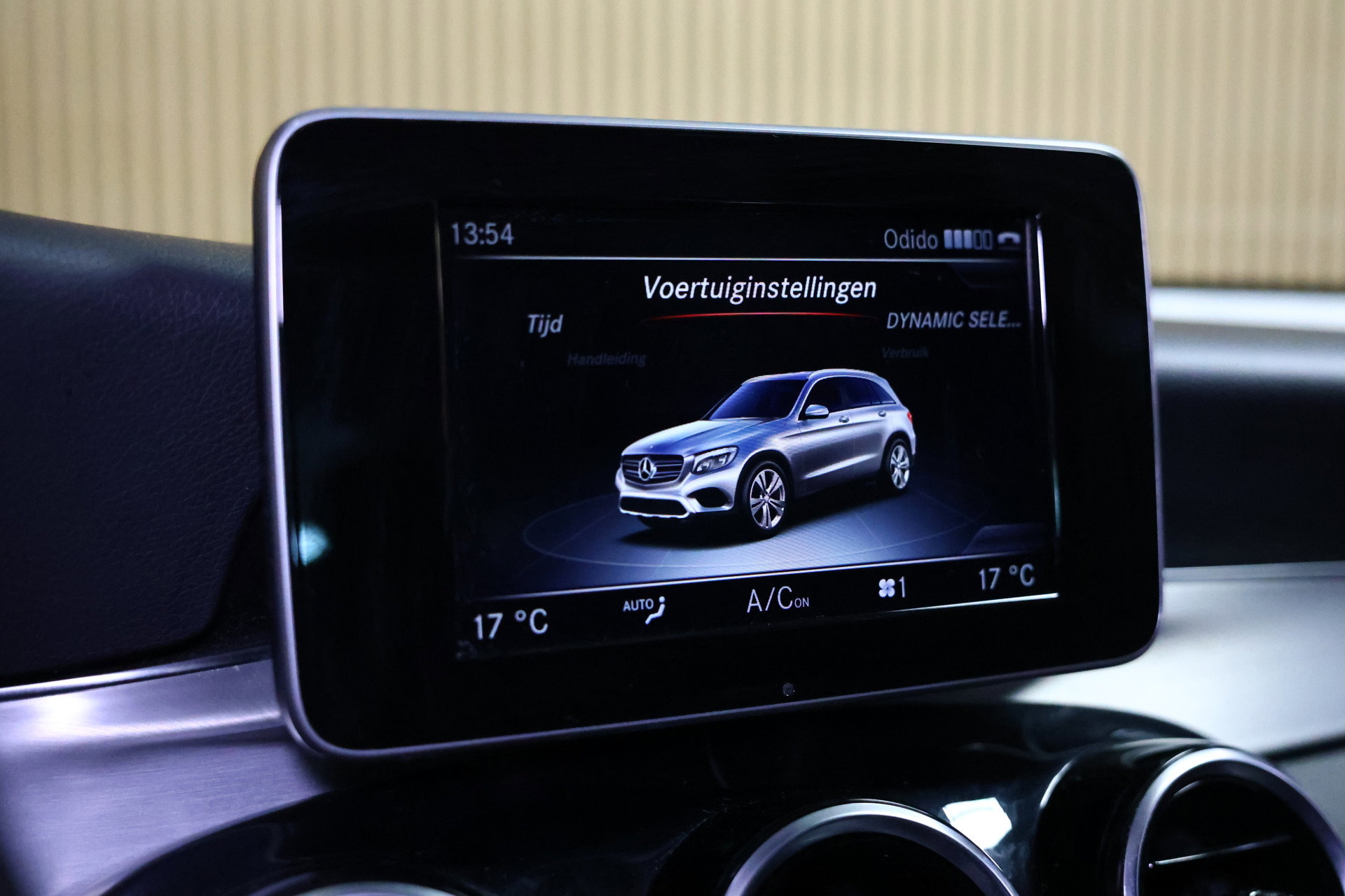 Mercedes-Benz 250 4MATIC Sport Edition Premium Plus NAVI CLIMA CAMERA BT LED '16 - foto 26