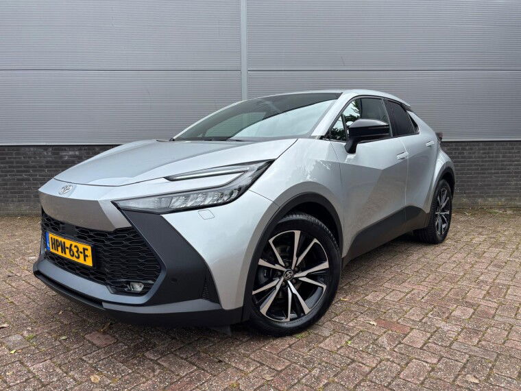 Foto van Toyota C-HR 1.8 Hybrid 140 First Edition Limited